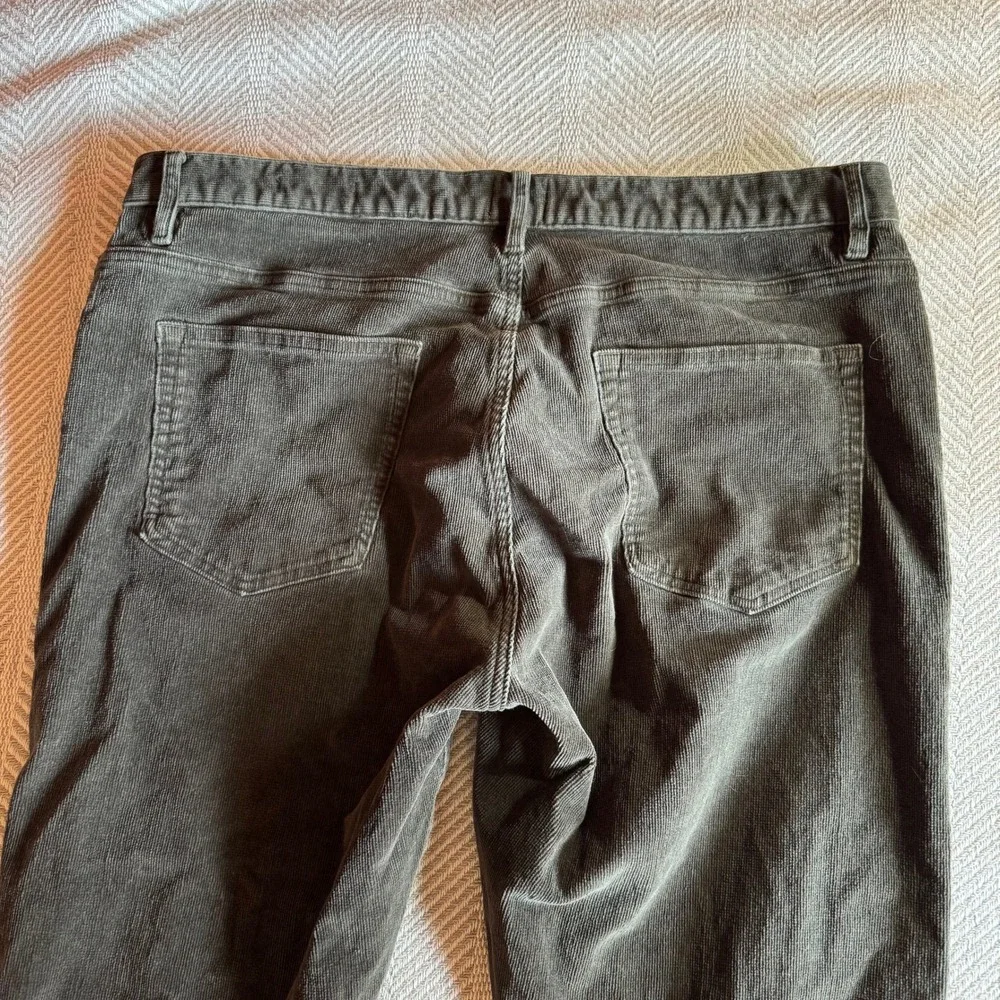 Flint and Tinder Slim Fit Corduroy Pants Mens 36x32 Olive Green Grey 5 Pocket